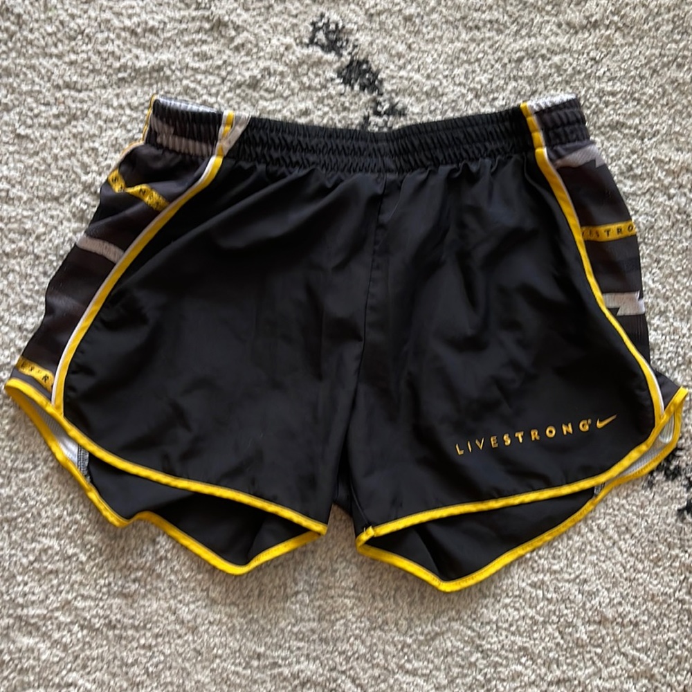 Nike dri-fit athletic livestrong short - sz s - black & yellow